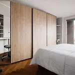 Hostmate - - Burlamacchi Grand 아파트