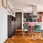 아파트 Hostmate - - Burlamacchi Grand